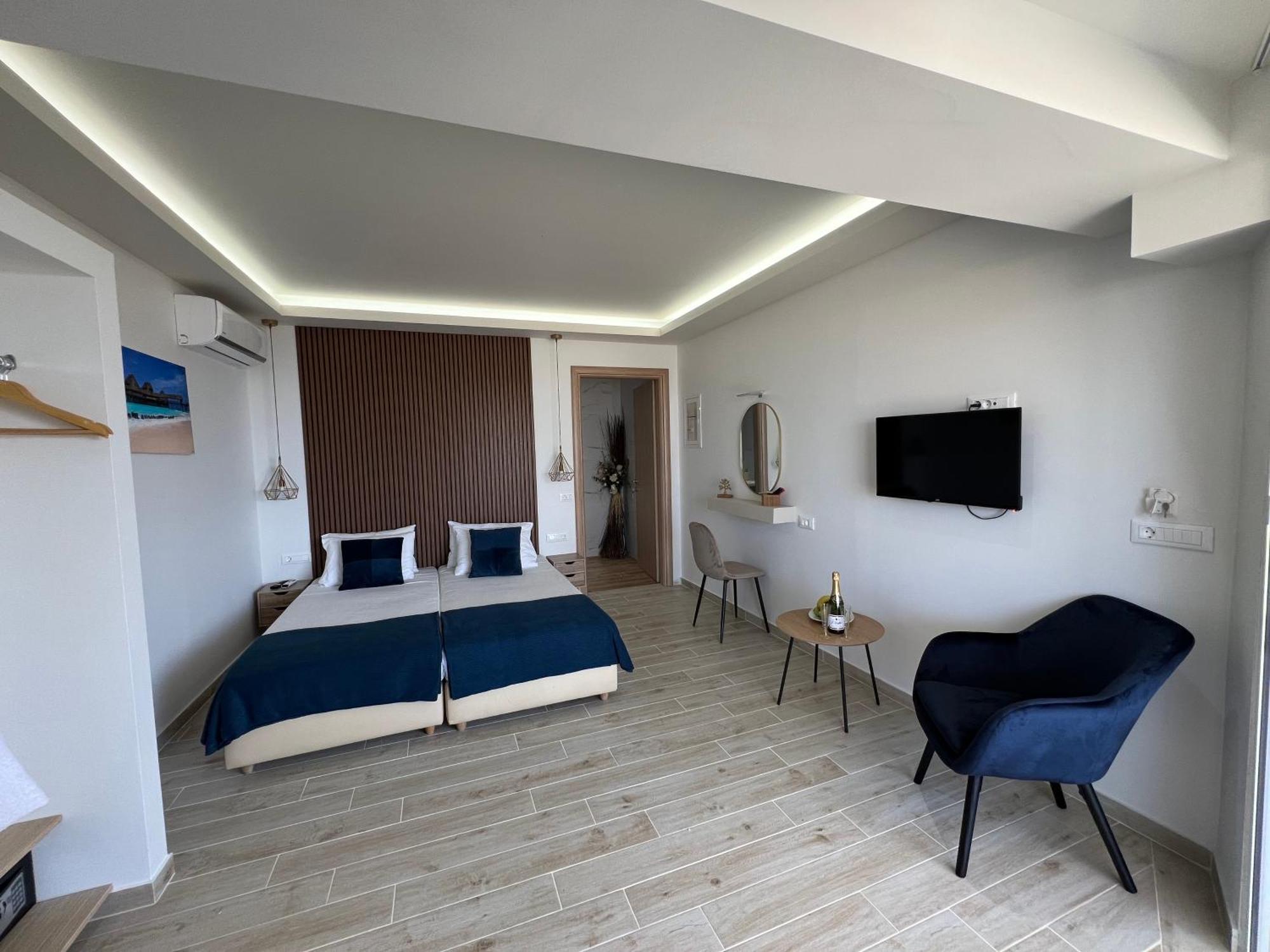 Sea View Apts & Suites By Pachiplex Mália Exterior foto