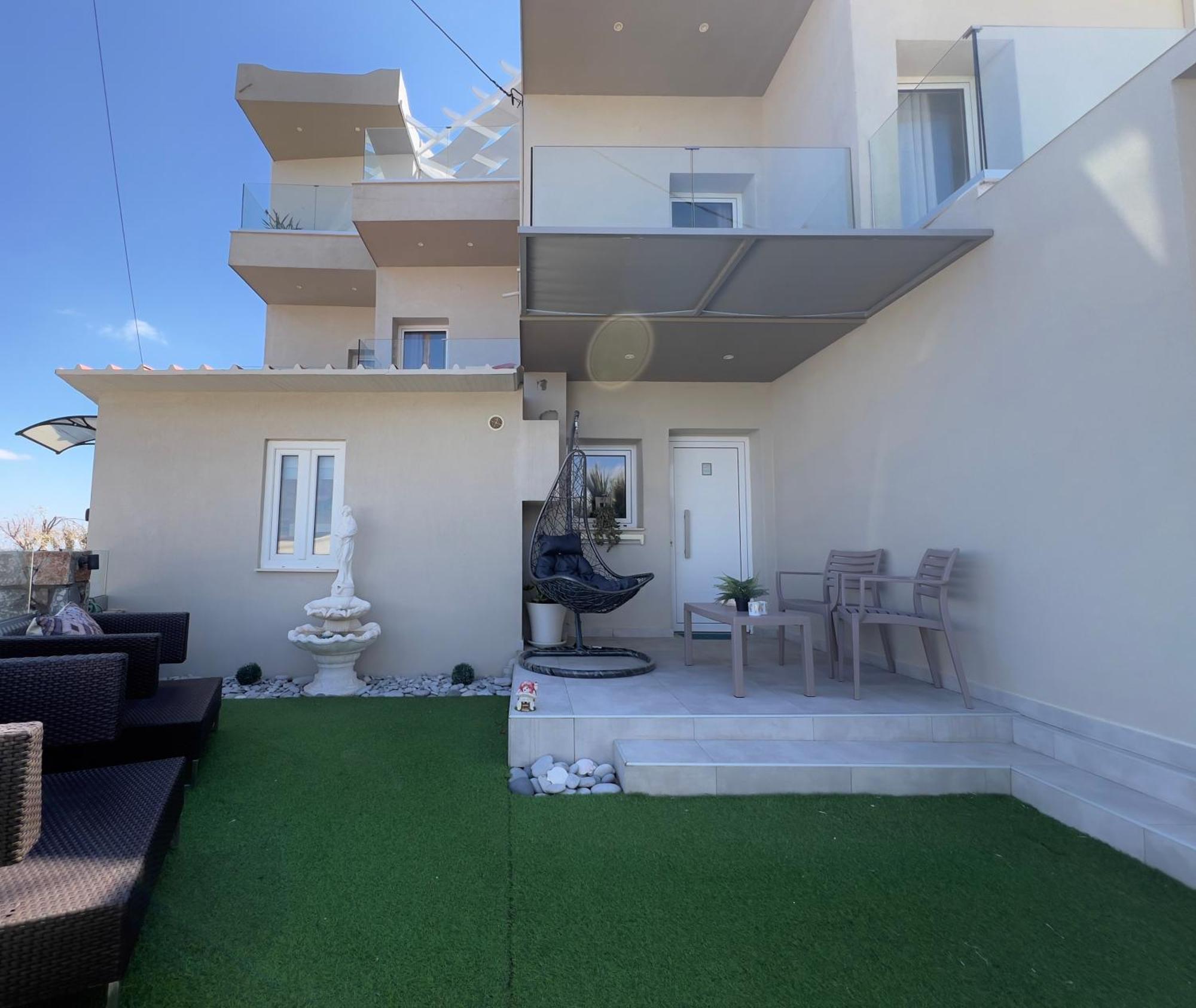 Sea View Apts & Suites By Pachiplex Mália Exterior foto